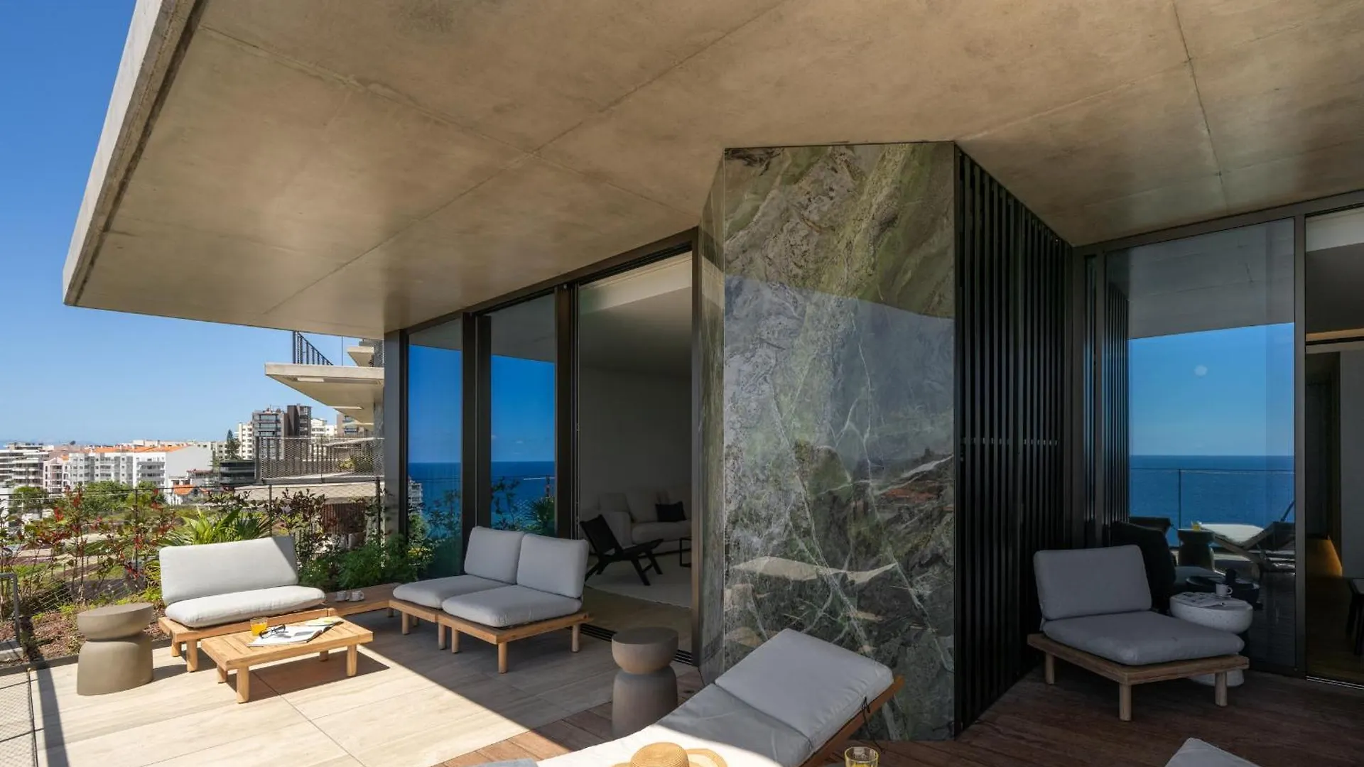 Savoy Monumentalis III By An Island Apart Funchal  0*, Funchal (Madeira)