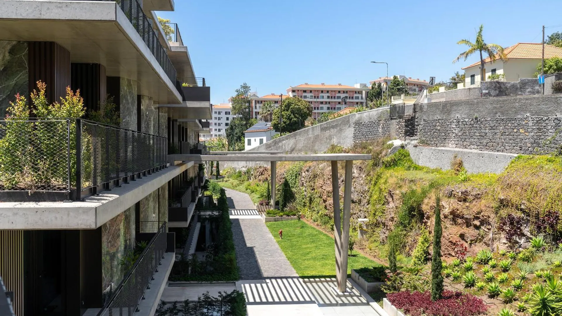 Lägenhet Savoy Monumentalis III By An Island Apart Funchal  Portugal